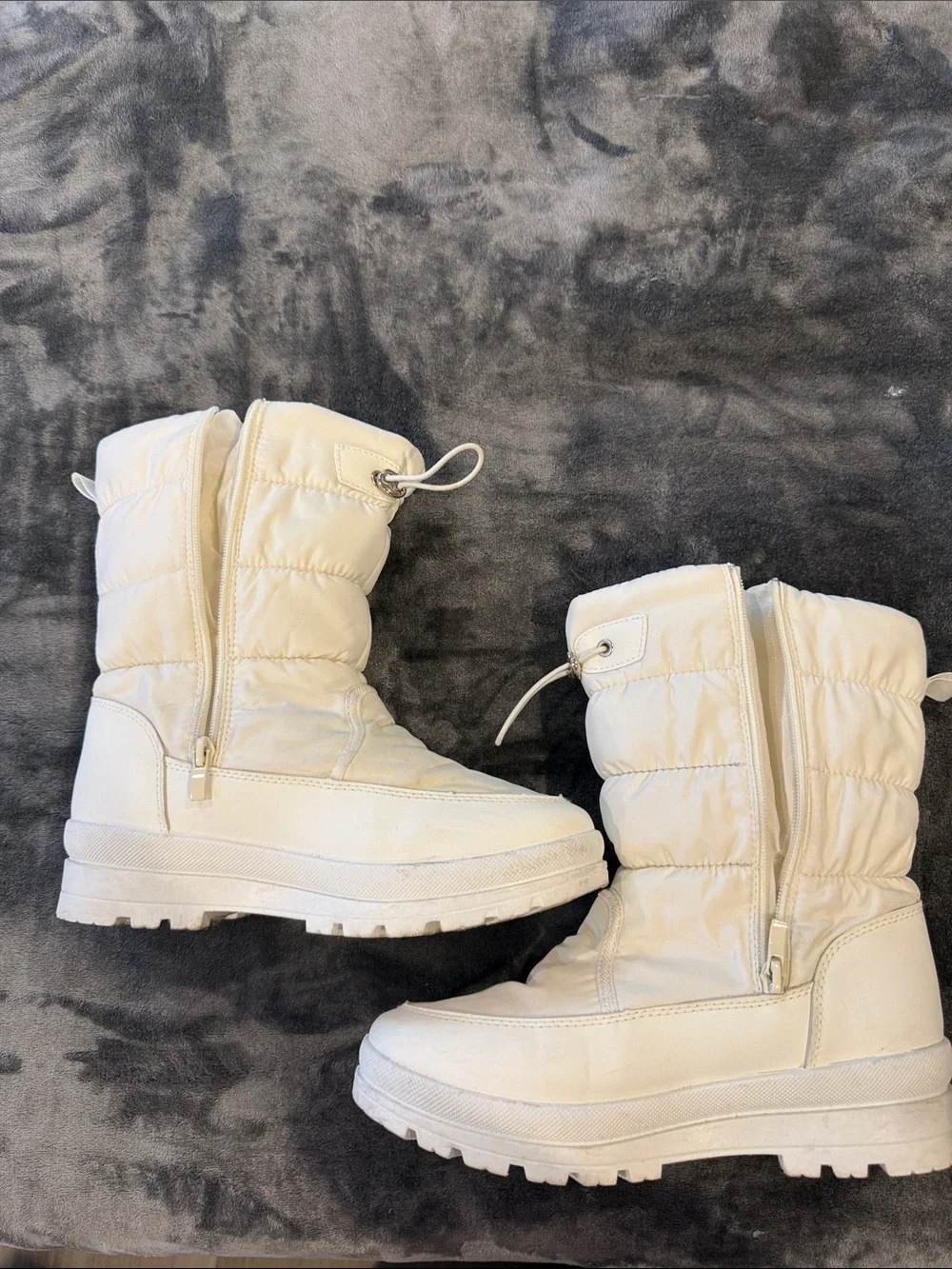 White Puffer Winter Boots